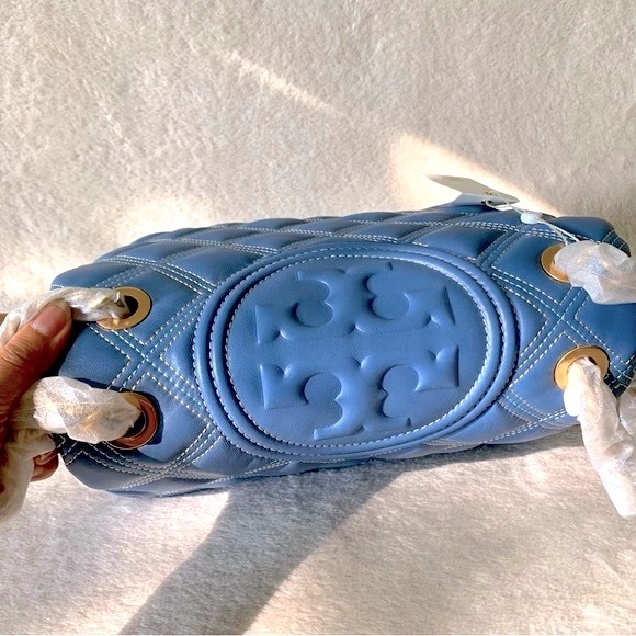 NWT Tory Burch Quilted Leather Fleming Soft Small Convertible Shoulder B… - Picture 3 of 9